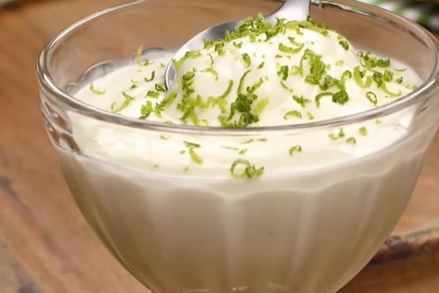 No momento, você está visualizando Mousse de limão fit: baixa caloria, vitaminas e nutrientes