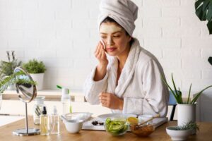 Leia mais sobre o artigo Skin care caseiro: 5 receitas gastando pouco