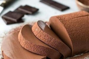 Leia mais sobre o artigo Pudim de chocolate fit: sobremesa para saborear sem culpa